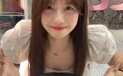 《朋友年轻的妈妈》中字头歌词